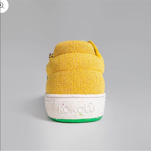 NWOT Womens Kokolu Comfort Knit Yellow Sneaker Size 10 - Picture 11 of 11